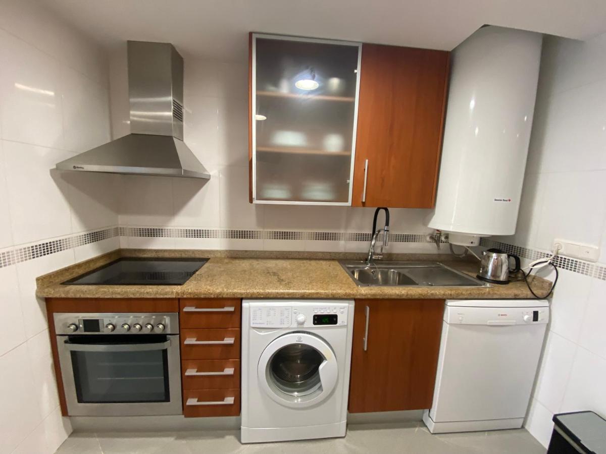 Elegant 2-Bedroom Apartment In Benidorm With Private Pool And Scenic Garden Views Кала-де-Фінестрат Екстер'єр фото